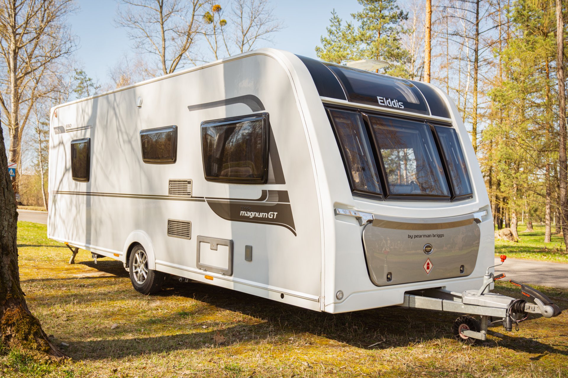 Przyczepa kempingowa na wynajem! ELDDIS Magnum 2020r. Dla 4 osób! DMC 1449 kg